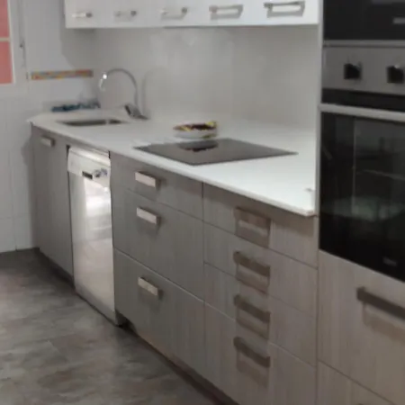 En Mortera, Piso Completo Con Terraa Y Jardin Apartment *